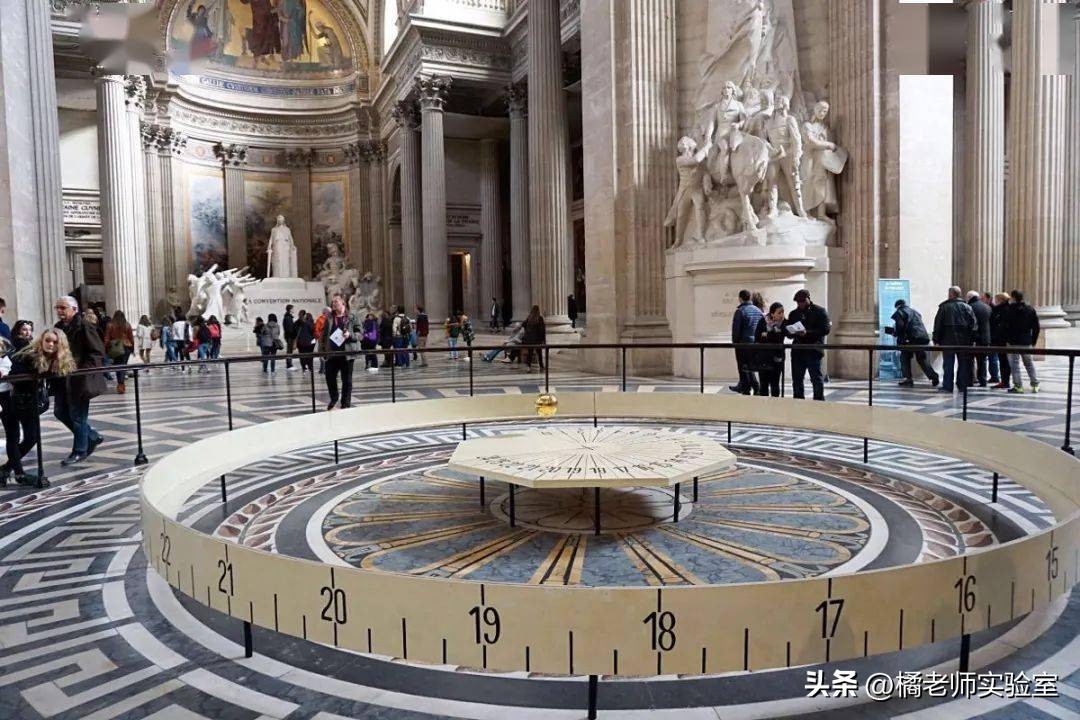 罗纳尔多钟摆高清,罗纳尔多世纪钟摆