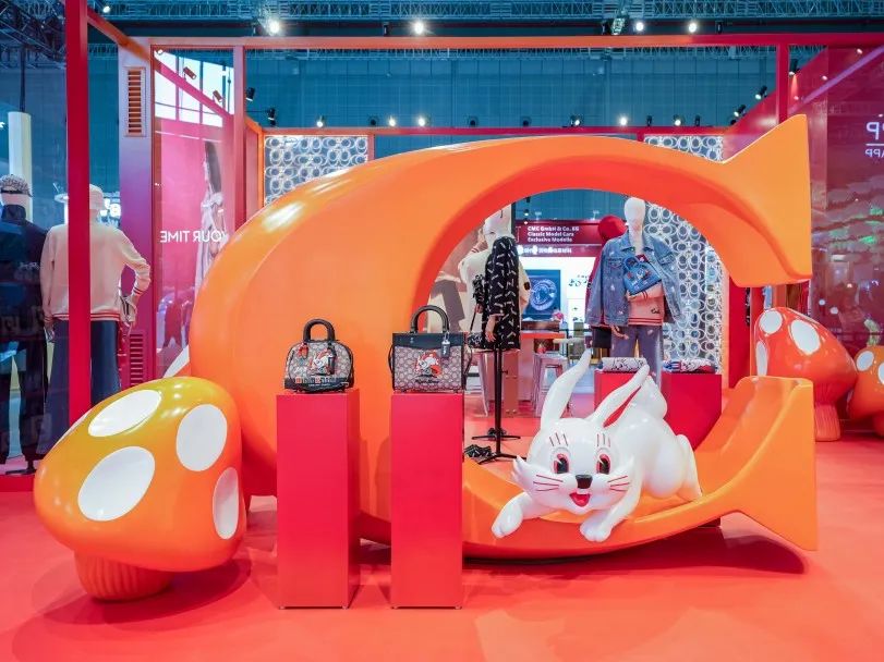 Ernesta获融资；天元宠物公开招股；脑白金咖啡店首店落地