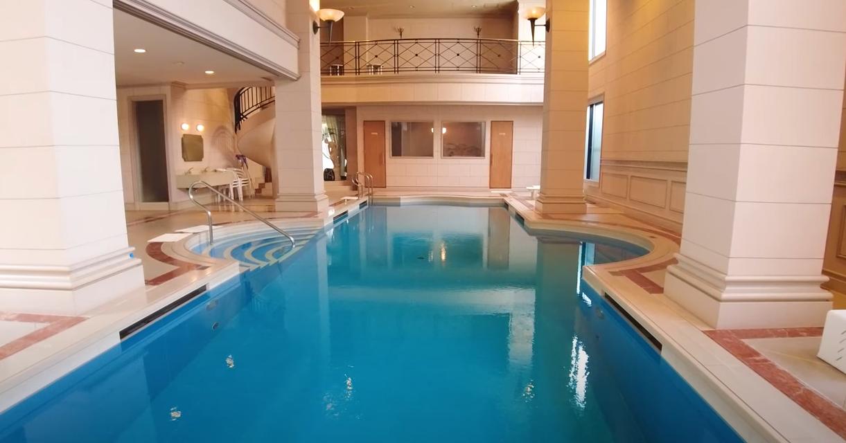 背着房贷要不要买车,背着房贷该不该要二胎