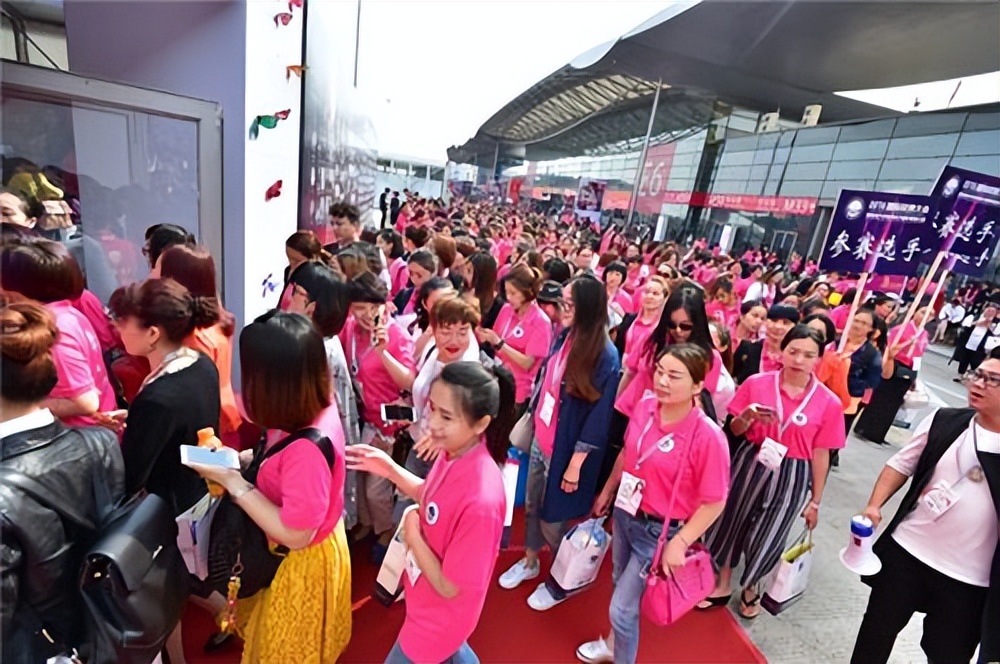 纹绣证有用吗,纹绣师资格证书有用没用