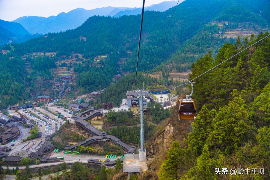 贵州凯里雷山西江千户苗寨,旅游景点贵州黔东南千户苗寨