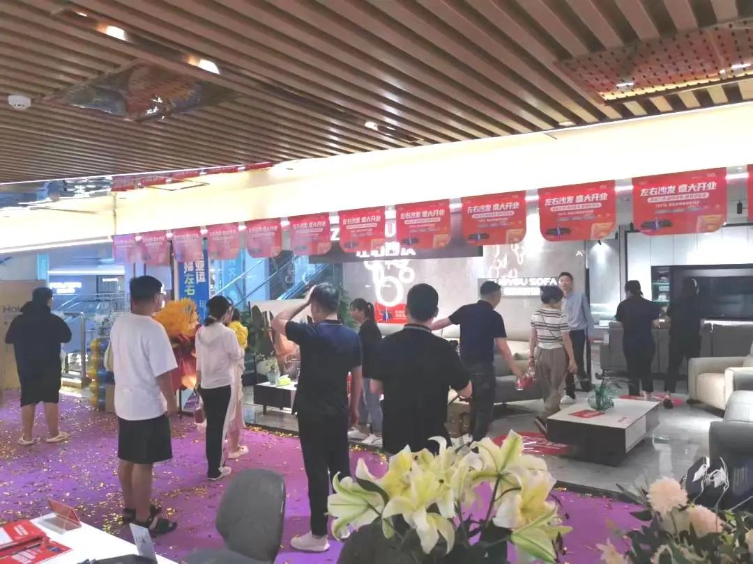 龙千里音乐现场,龙千里歌手