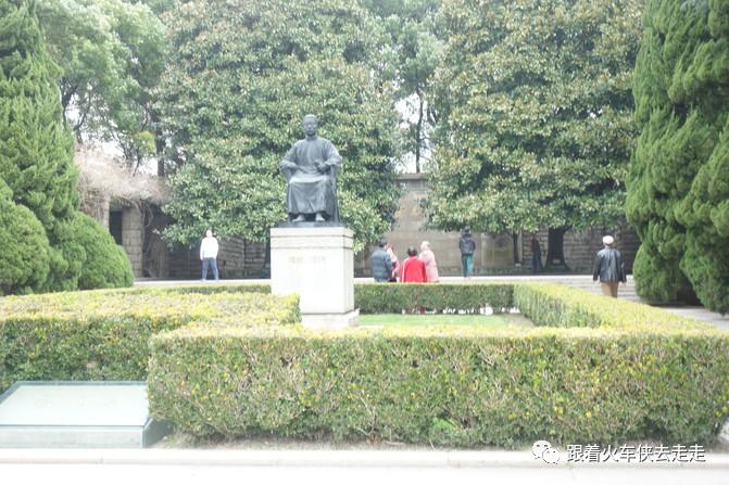 另一个方式看世界,鲁迅公园海边