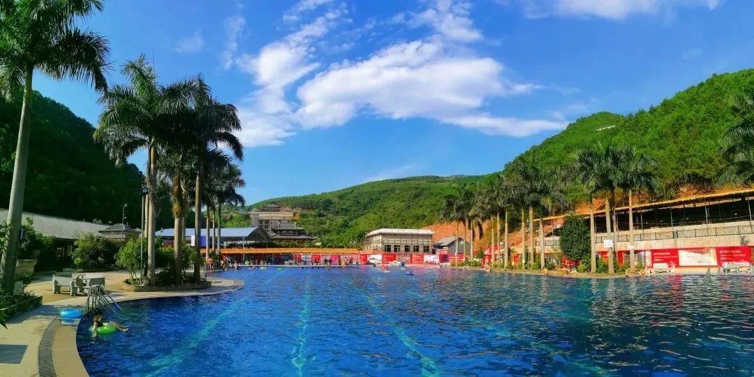 平南电视台新闻播出时间,广西卫视节目播出时间