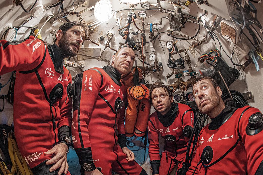 饱和潜水最大深度,潜水表适合什么场合戴