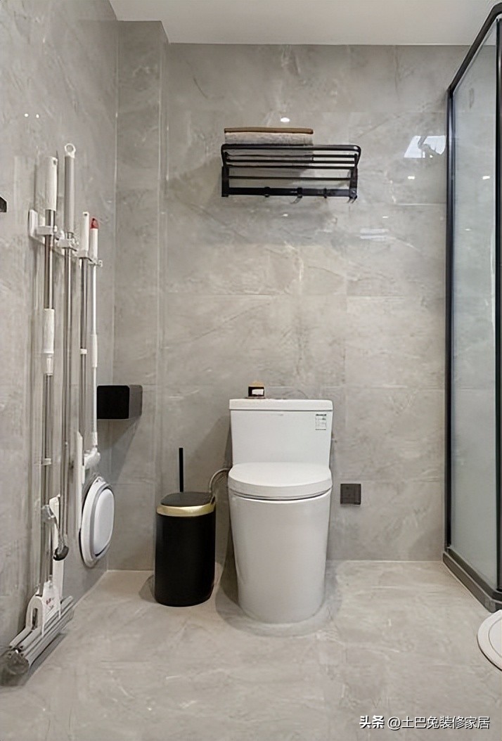 小卫生间装修效果图2平方,卫生间墙面装修最新型材料