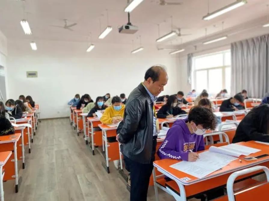 教育部回应专科生,教育部3月1日对专科生政策解读