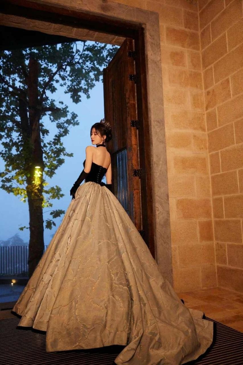 鞠婧祎赵丽颖角色混剪,鞠婧祎和赵丽颖的合拍视频