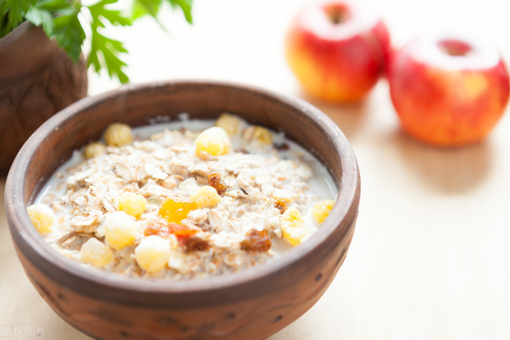 你如何正确吃粗粮控好血糖呢,吃粗粮能降血糖医生告诉你真相