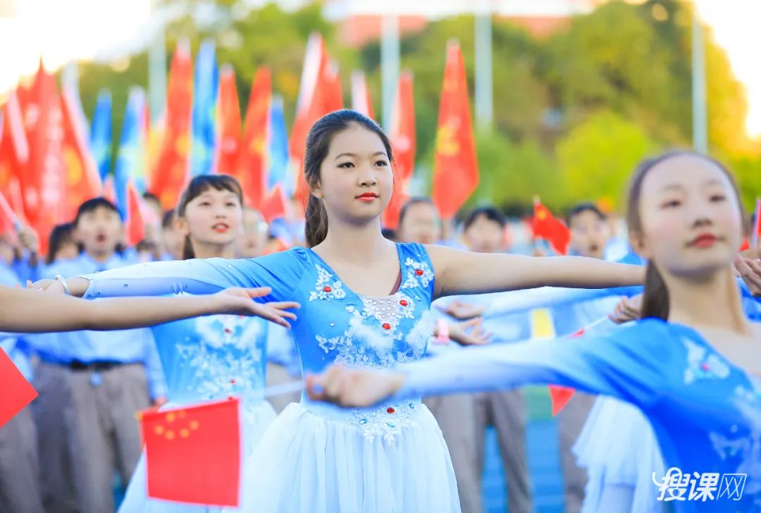 昆一中西山学校2023冬秋运动会,昆明西山学校2024届运动会