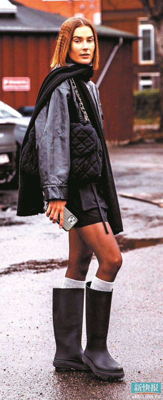 绌挎惌鐏垫劅鏃跺皻琛楁媿,绌挎惌鐏垫劅鏄ュぉ