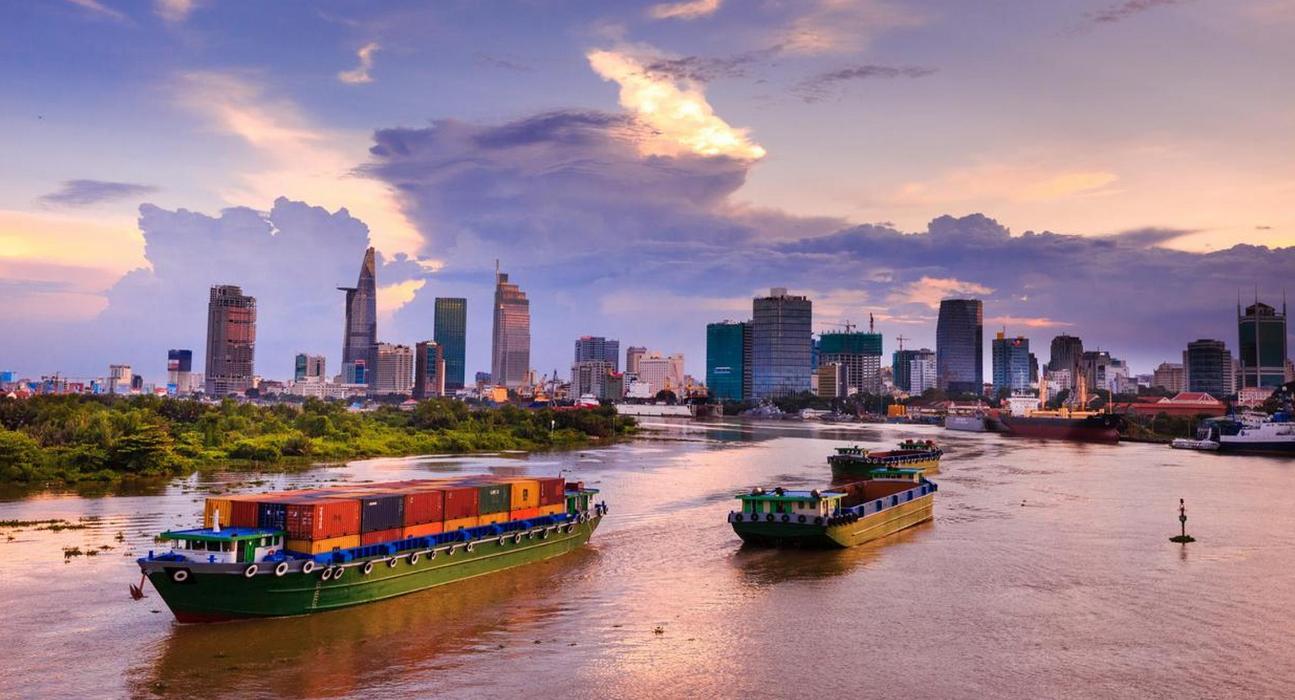 美韩对蒙古下手了?组“环中国”供应链,*土稀**从天津港出口