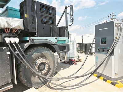 新能源重卡充电速度,新能源30分钟快速充电