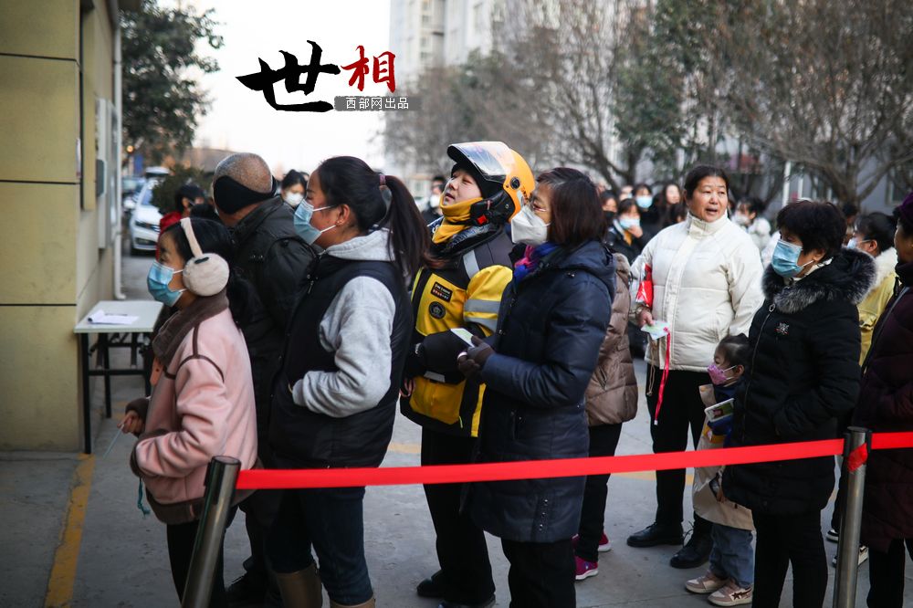 世相丨全国最美外卖配送员胡月月：更是“超人妈妈”！