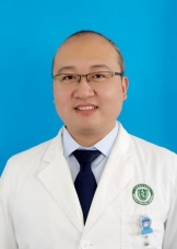 老人臀部皮肤溃烂成洞,80多岁老人臀部骨折