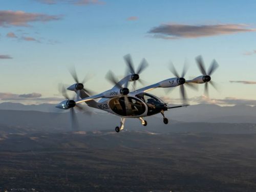 美空军首架全电动飞机,美国空军新型飞机