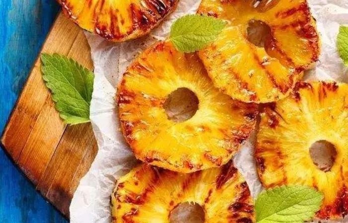 吃菠萝嘴巴刺痛的真相,吃菠萝显微镜下