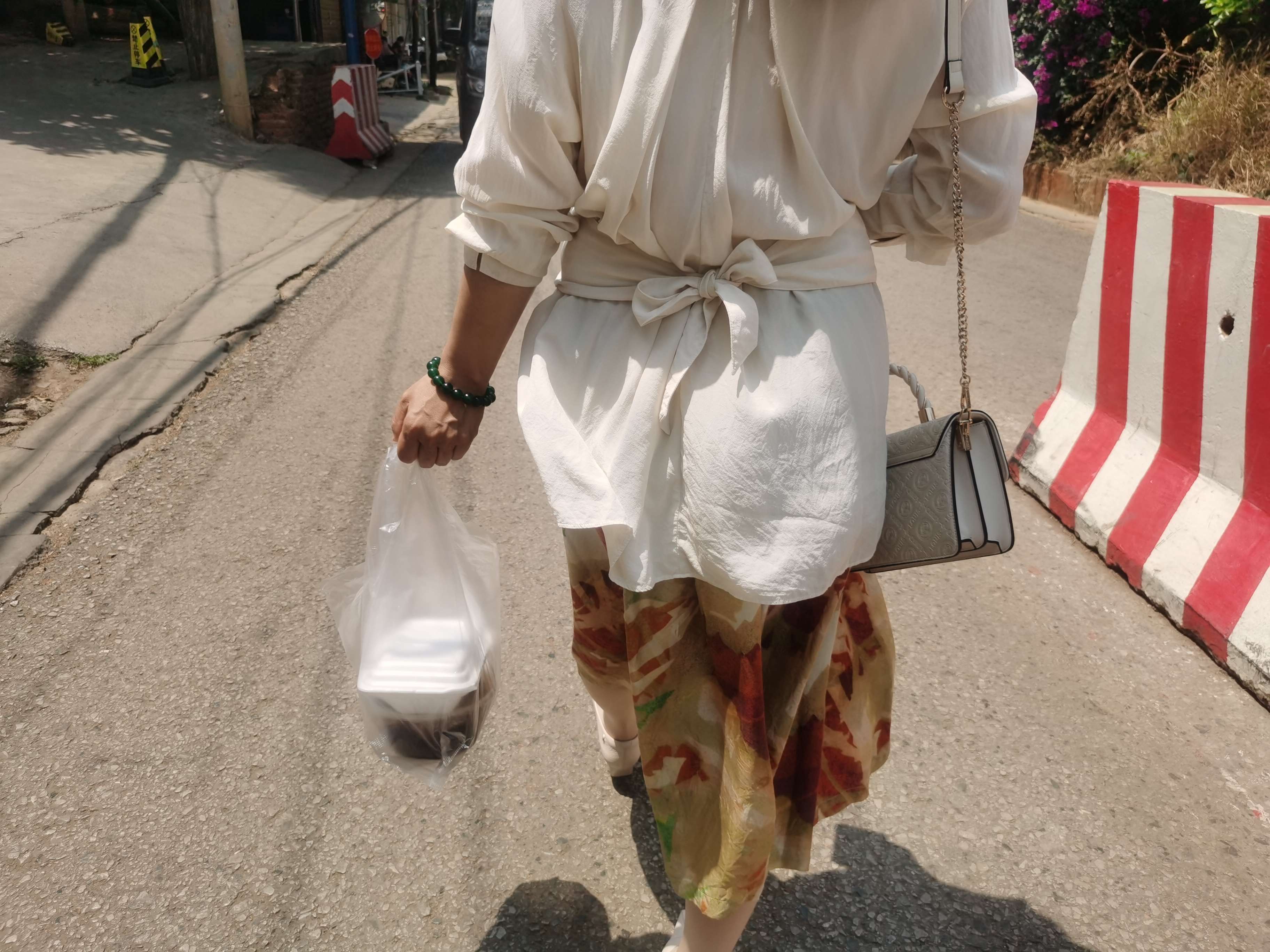 开屏帮你问专家｜如何应对微塑料这个“隐形的健康杀手”？