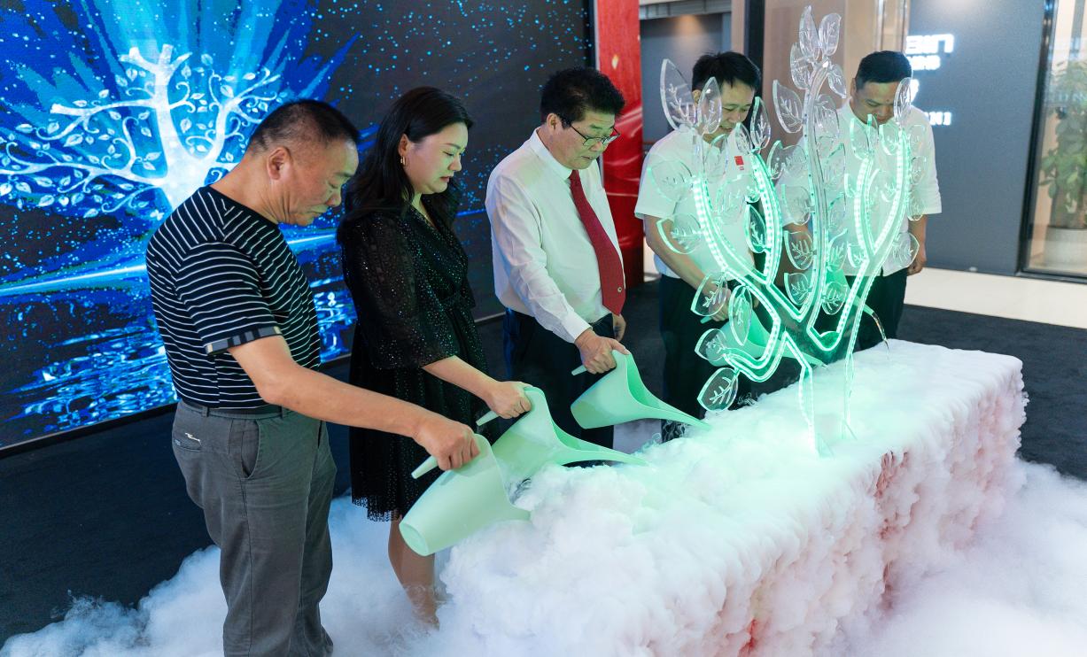 木香居地板门店,木香居根艺