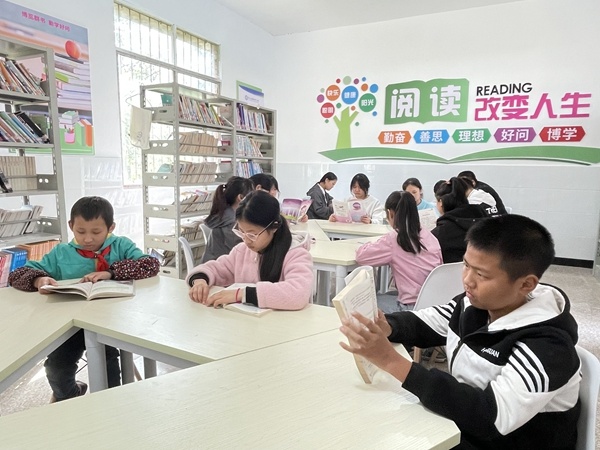 学校周末不让学生外出合理吗,学校周末不放假可以吗