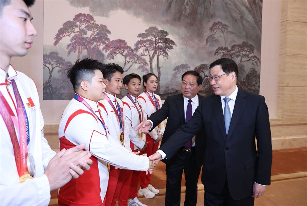 湖北运动会颁奖仪式,湖北省运会闭幕式视频