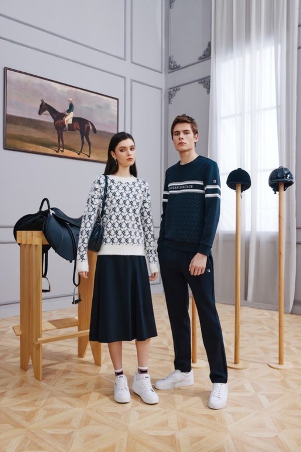 fila斐乐张艺兴直播,fila斐乐张艺兴梵高外套