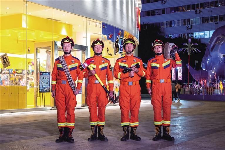 践行训词精神做忠诚消防卫士,践行重要训词精神永葆警察本色