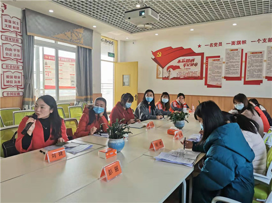 雨城三幼在雨城区2021年幼儿园早期阅读“三种文体”线上教学展评活动中喜获佳绩