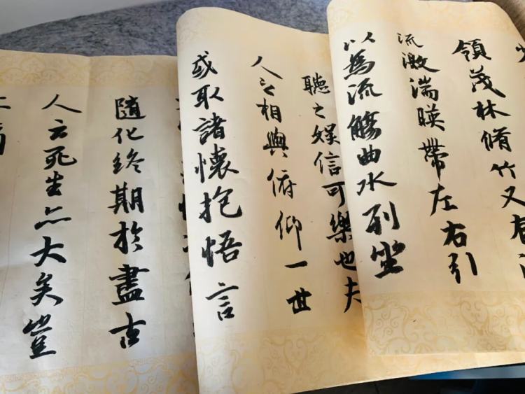 那些偷偷练字的人后来怎么样了,那些坚持练字的同学们都怎么样了