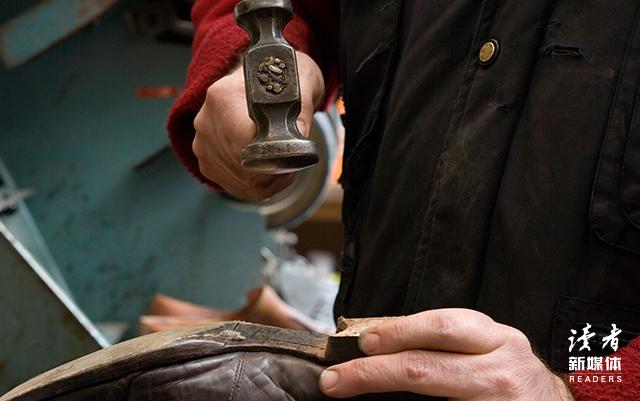 鼓励别人坚持下去的励志句子,激励自己坚持下去的经典句子