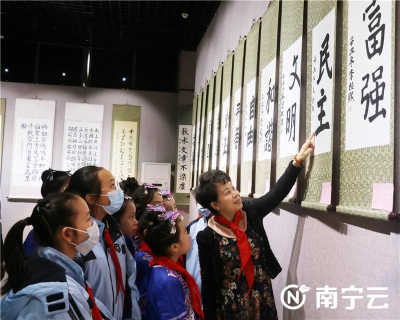 南宁市教育系统迎春艺术作品展,迎新书法作品展硬笔