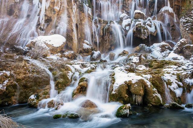 冬日九寨童话世界,九寨沟翠海蓝冰