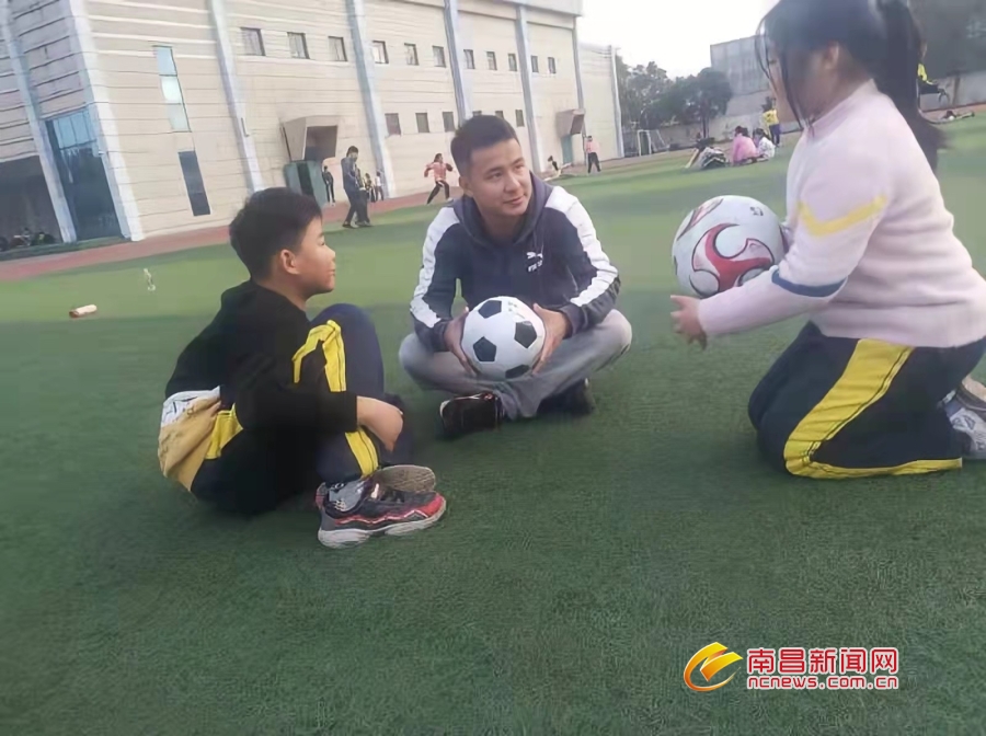 鐣欐槍灏变笟,鐣欐槍