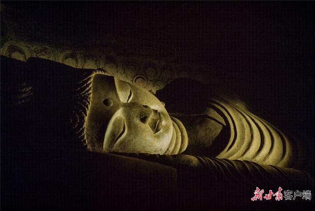 吴健：光影为笔绘敦煌