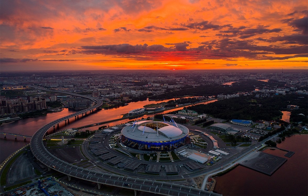 俄罗斯足球比赛爆发大规模冲突,俄乌爆发冲突