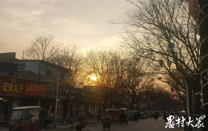 夫妻做了二十年琉璃丸子，培养出两个博士