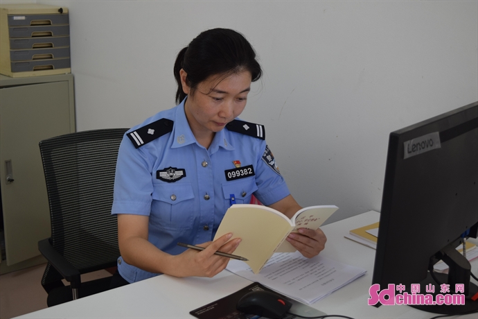 师红瑞：爱岗敬业保平安