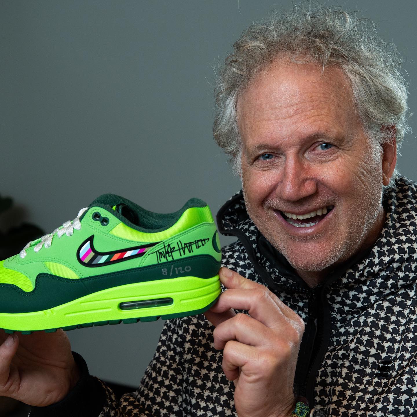 超限量「俄勒冈」喜提Tinker亲签！网友：买到算我输