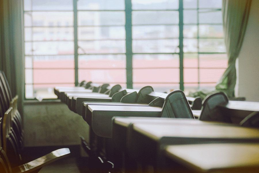 不是老歌好听只是回忆,不是老歌多好听而是我们不年轻