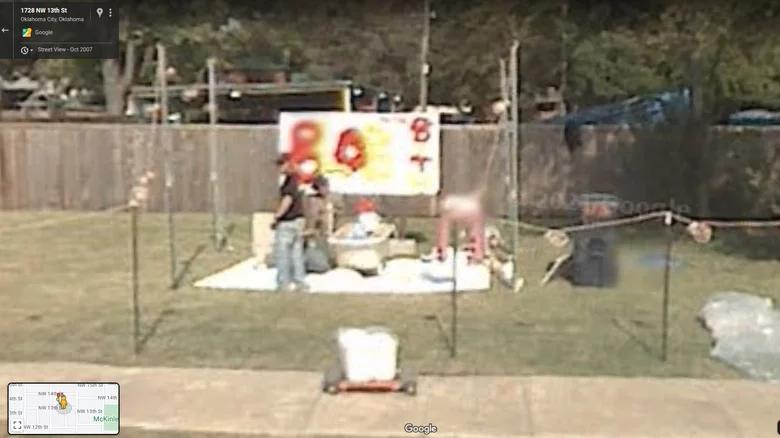 谷歌街景拍到的有趣街景,2014年的谷歌街景图