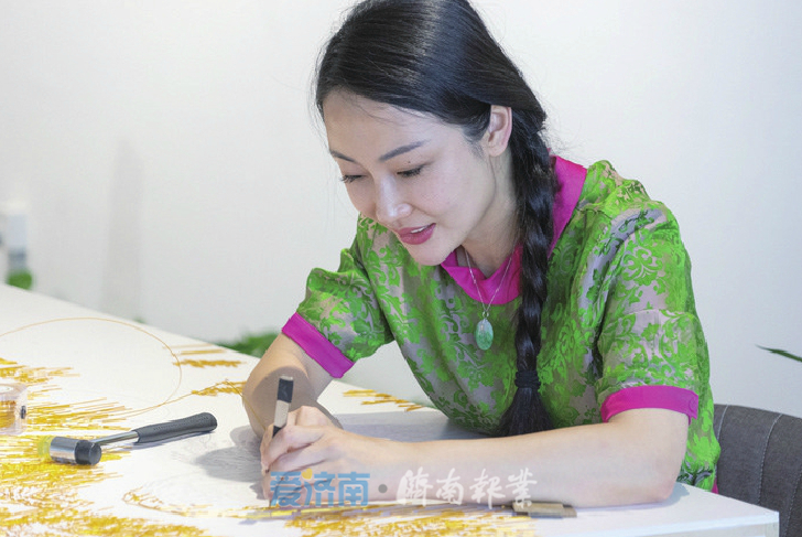 “指尖技艺”变“非遗经济”！济南藏着一家“全网销量第一”的非遗淘宝店