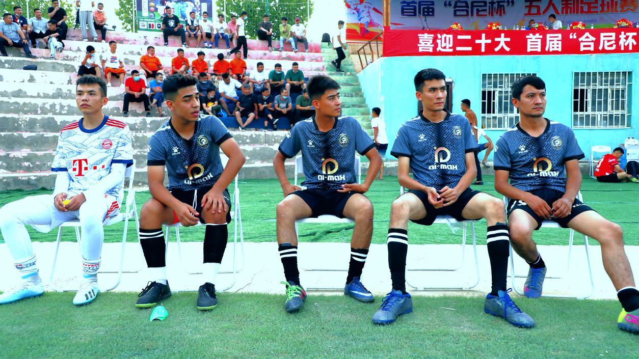 和田市肖尔巴格合尼杯足球比赛,和田喜迎20大节目