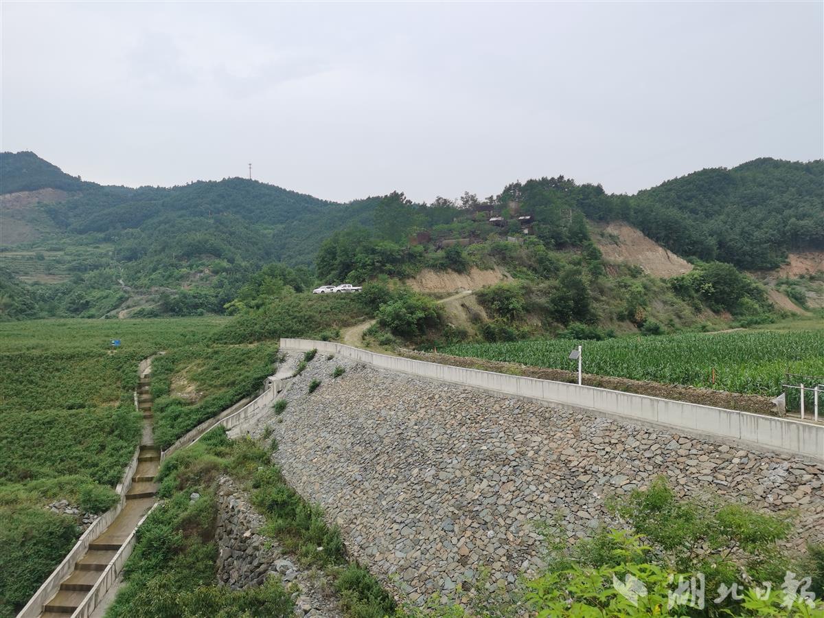 安全与“绿色”并驾齐驱，利用与富民结伴而行——十堰市74座闭（销）库尾矿库绿色转型调查