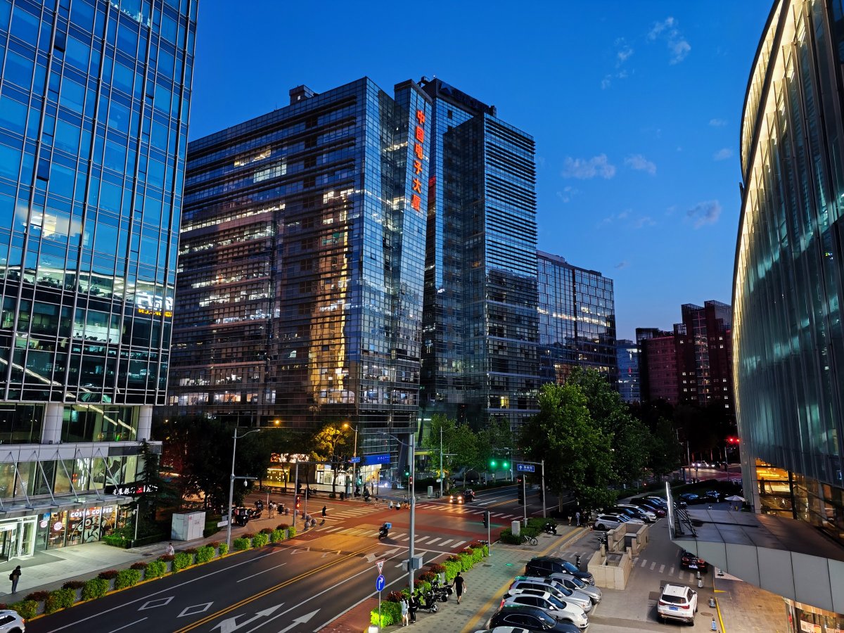 灏忕背12sultra鎷嶇収鍘绘帀灏忕背logo,灏忕背灏忕背12sultra璇勬祴