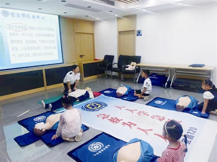 高温下如何防止中暑,夏天防溺水防中暑安全教育