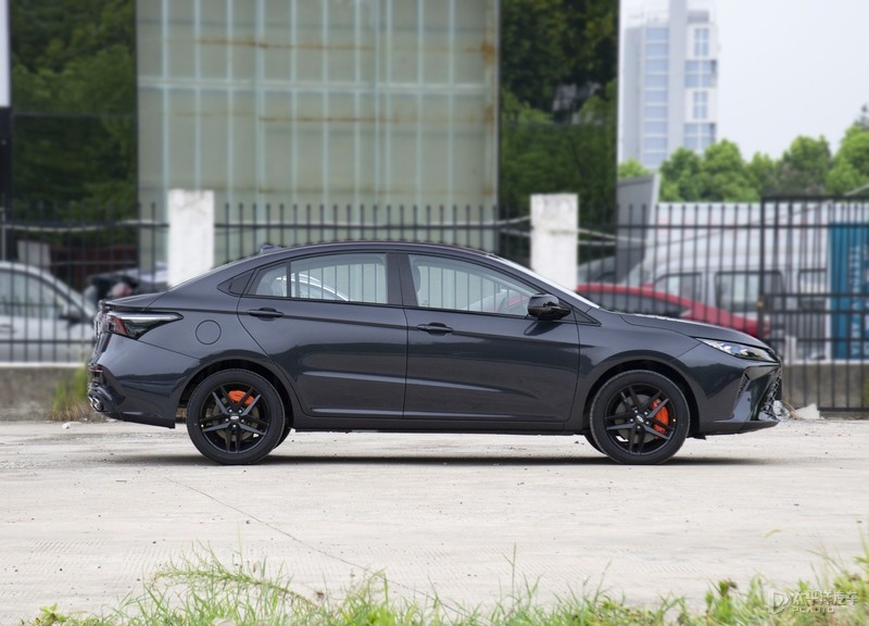 推荐这几款平民级性能轿车,10多万出头就买这4款轿车