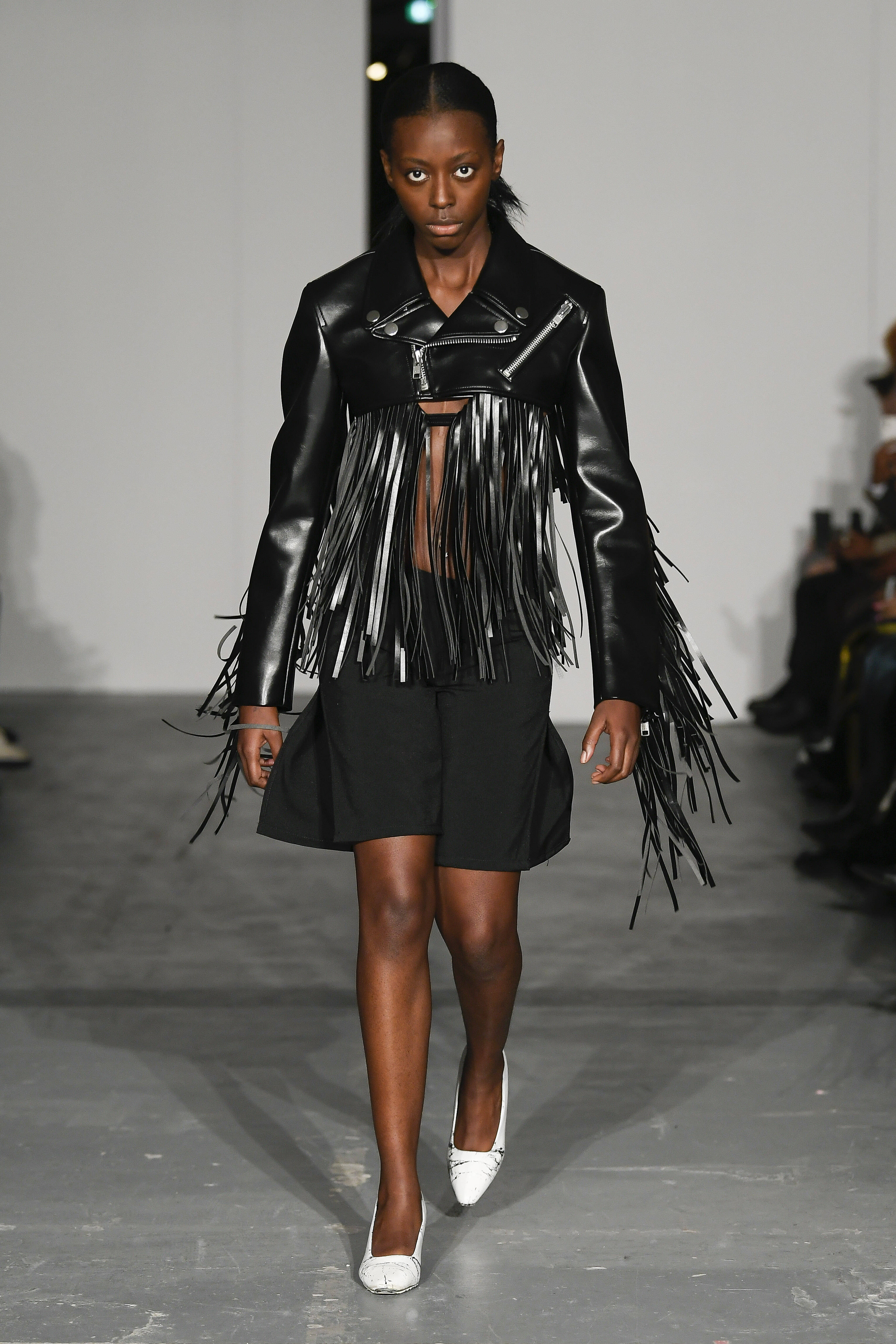 （外代二线）巴黎时装周——Vaquera品牌时装秀