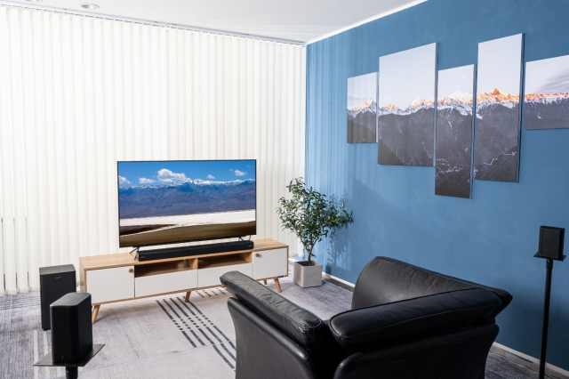 卡塔尔世界杯播放音乐现场,卡塔尔世界杯转播室声音