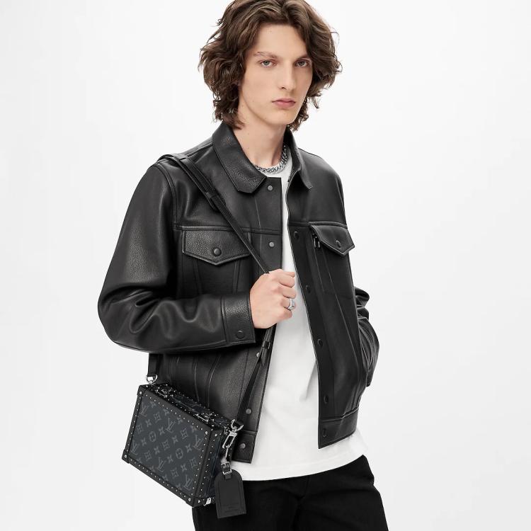 还在为送男友礼物而头疼？来看LV2022全新假日特辑