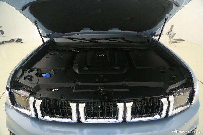 全是硬货完整版,超控好又舒适的硬派越野车